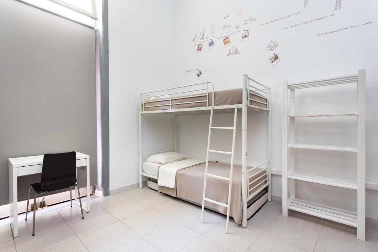 Wanderlust Hostel ซานตาครูซ เด เตเนริเฟ ภายนอก รูปภาพ
