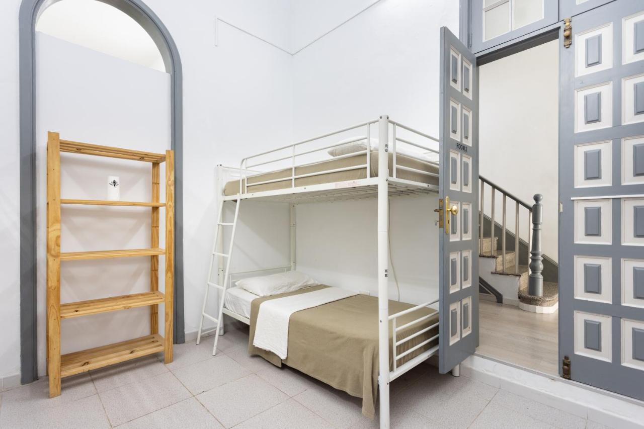 Wanderlust Hostel ซานตาครูซ เด เตเนริเฟ ภายนอก รูปภาพ