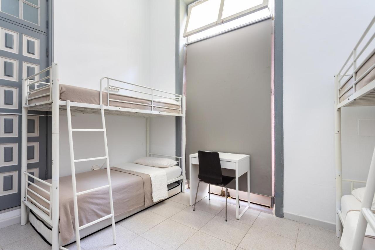 Wanderlust Hostel ซานตาครูซ เด เตเนริเฟ ภายนอก รูปภาพ